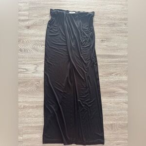 Barneys New York Vintage Women’s Black Maxi Slit Skirt - size small